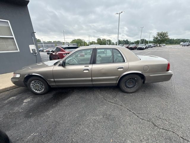 mercury grand marquis 2002 2MEFM74WX2X628432 image mercury grand marquis 2002 2MEFM74WX2X628432 image